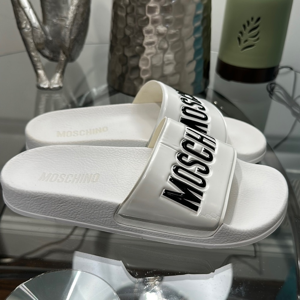 Moschino womens logo slides